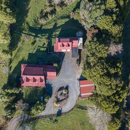 Country Cottage Rotorua Luaran gambar
